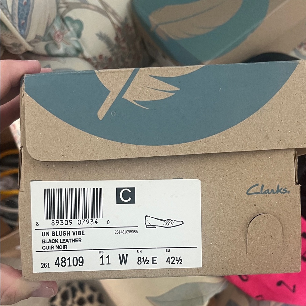 Clarks Black Leather Un Blush Vibe Shoes